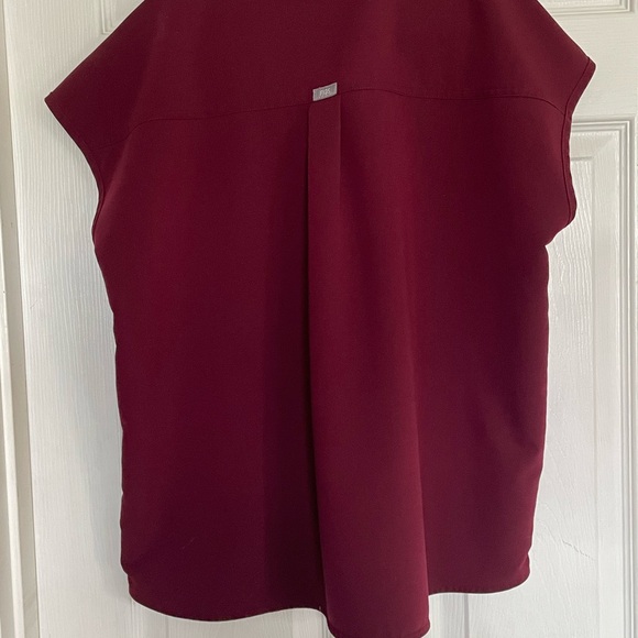 Figs Rafaela Scrub Top - Picture 6 of 7